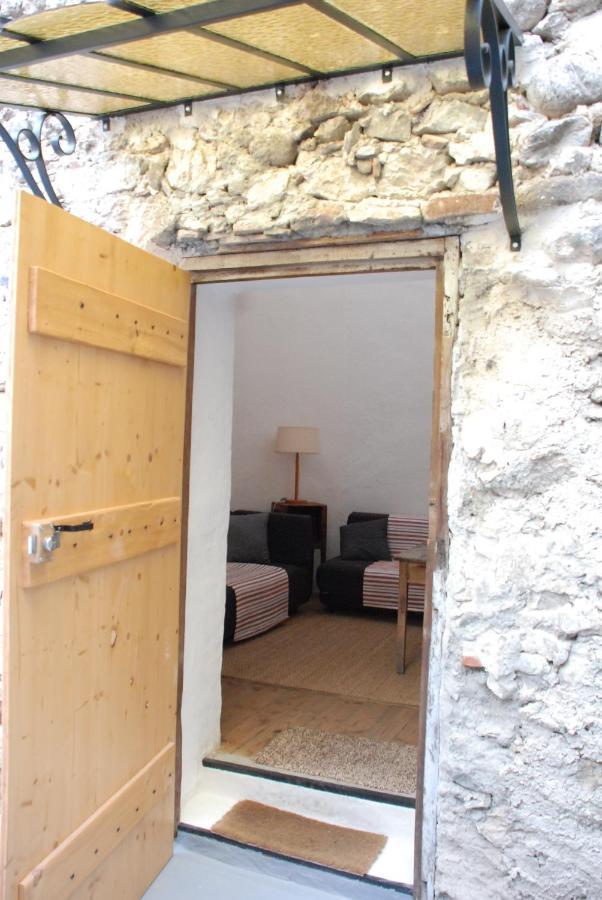 Appartement de charme au cœur d une cité médiévale Villefranche-de-Conflent Extérieur photo